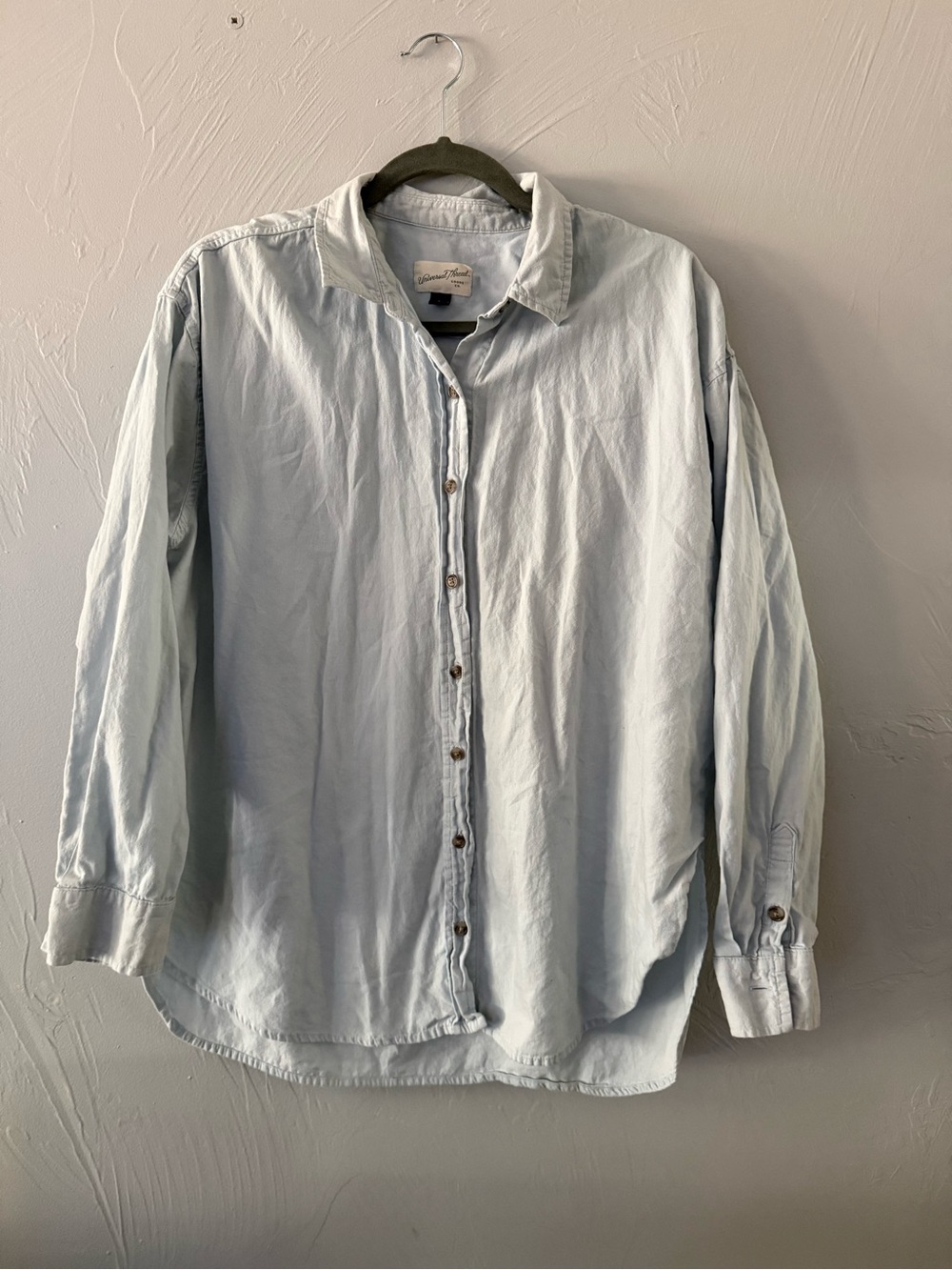 Universal Thread Light Wash Chambray Button Down Shirt Oversized Fit Large